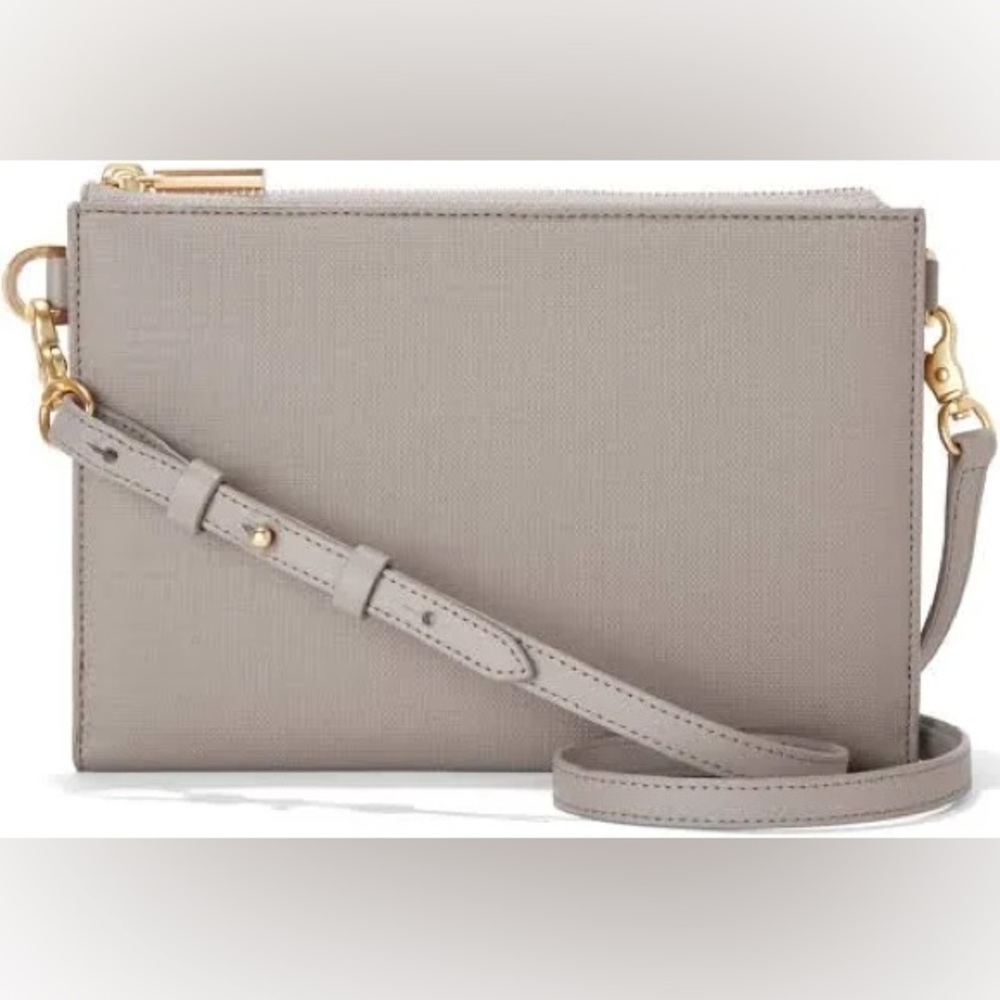 Dagne Dover Essentials clutch wallet
